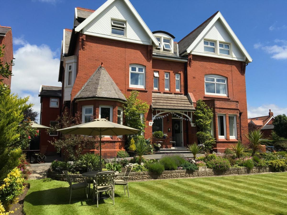 Mode - The Old School House Lytham St Annes Exterior foto